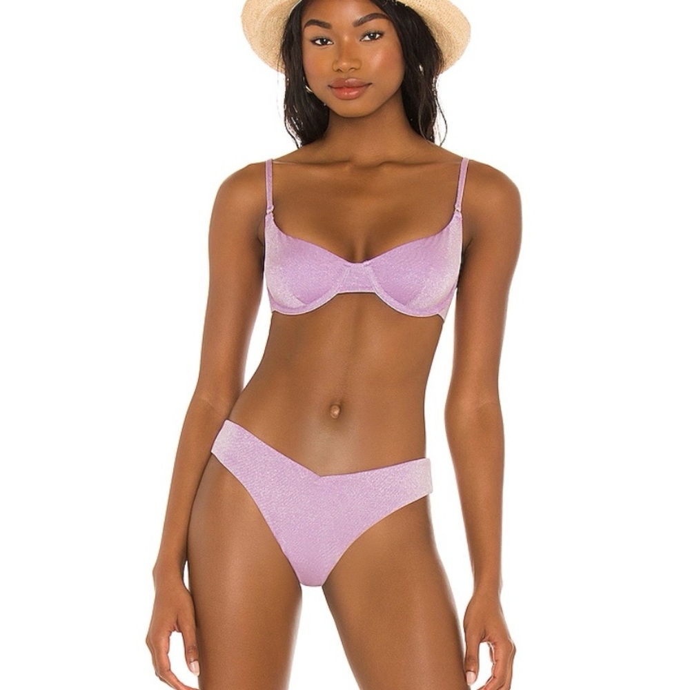 WeWoreWhat Bikini Set in Lilac (large top & medium bottom)